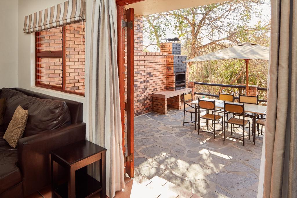 First Group Gethlane Lodge Burgersfort Ngoại thất bức ảnh